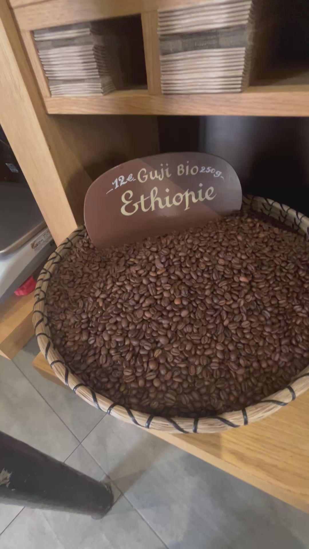 Charger la vidéo : 